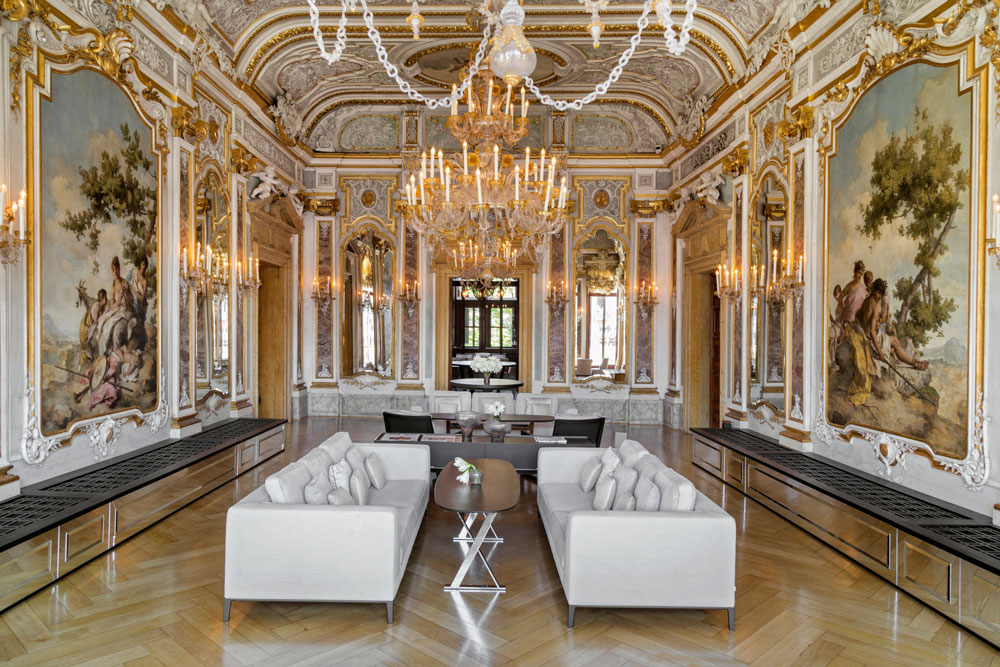 aman_venice_italy_-_ballroom_high_res_685