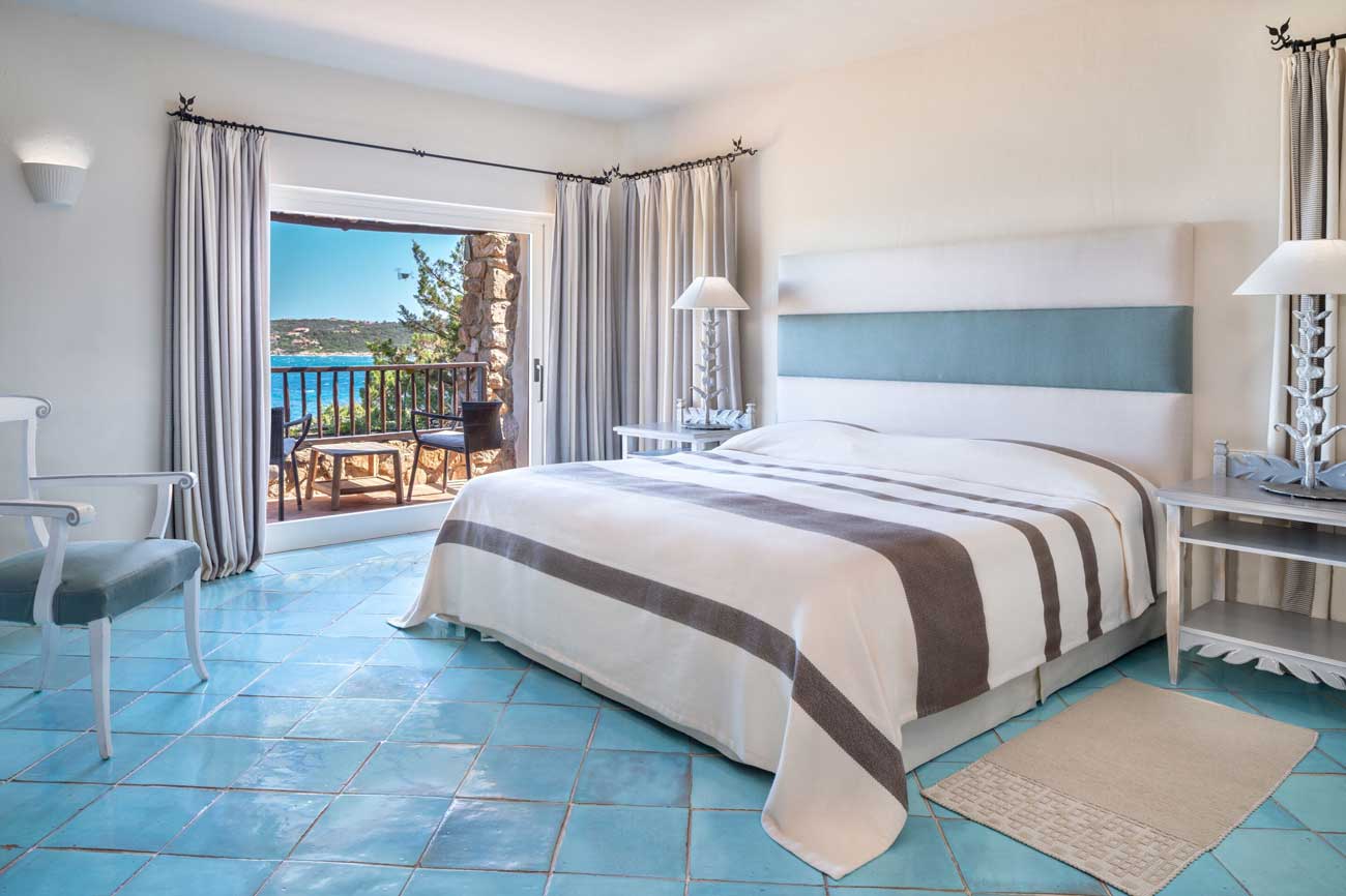 olbpl-king-bedroom-1067-hor-clsc